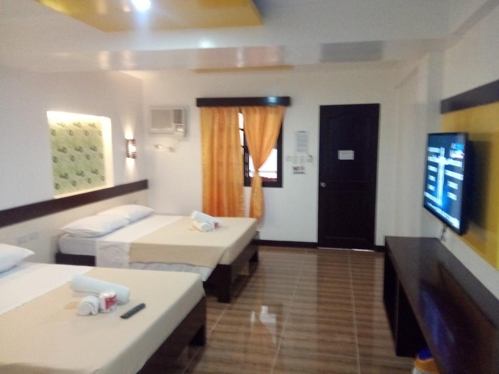 Seashore Beach Resort Пуерто-Галера Екстер'єр фото